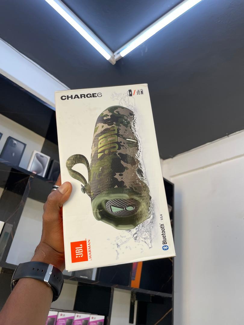 JBL CHARGE6