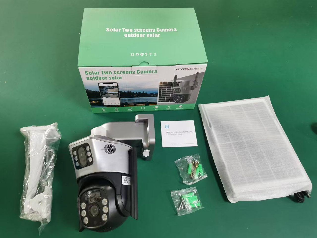 Camera de surveillance avec solaire