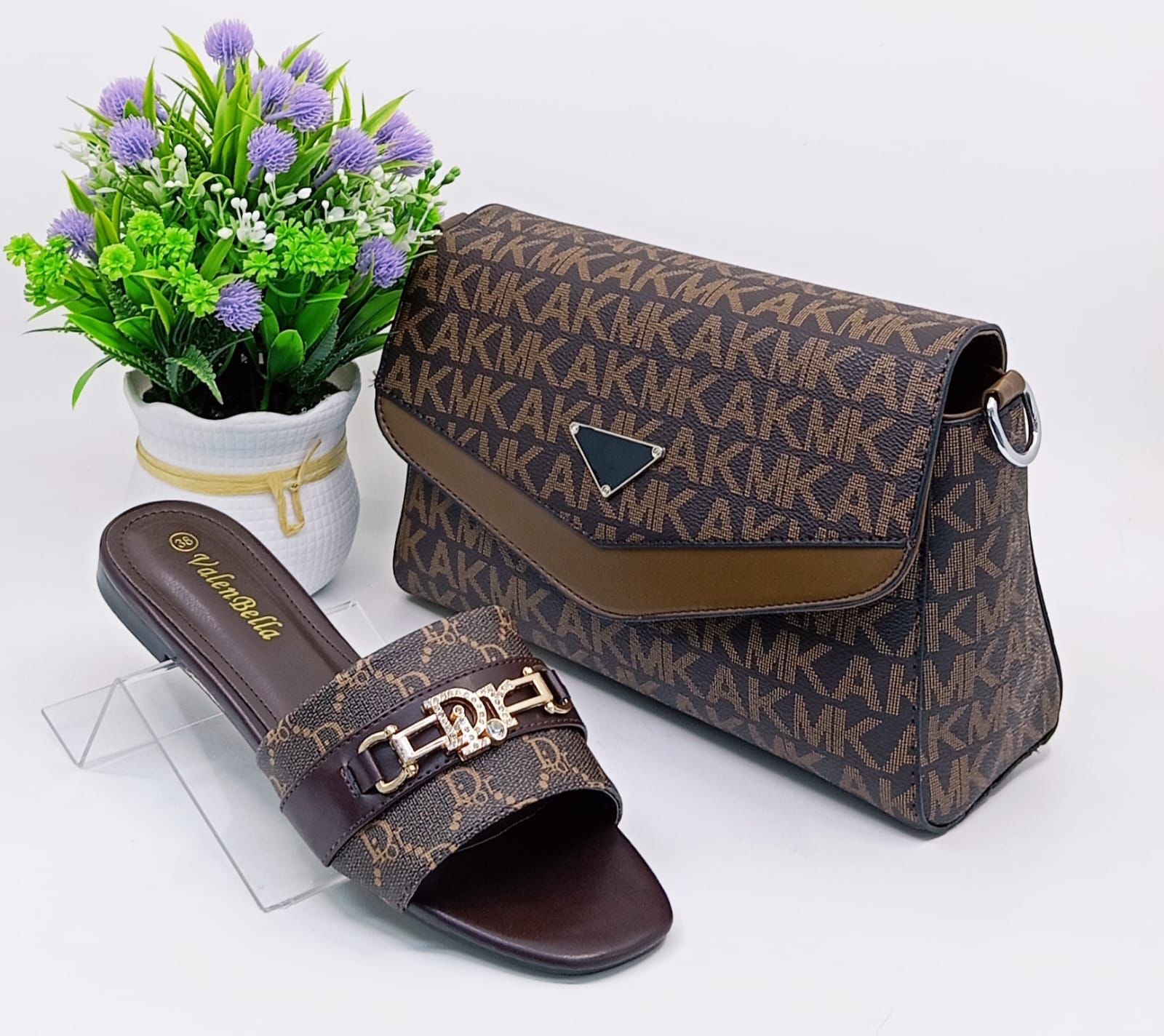 Sac à main et chaussures