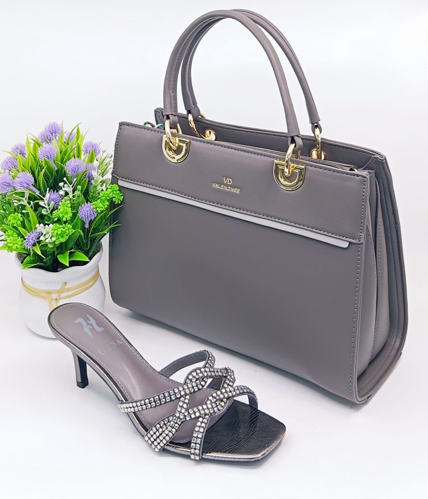 Ensemble sac à main et chaussures