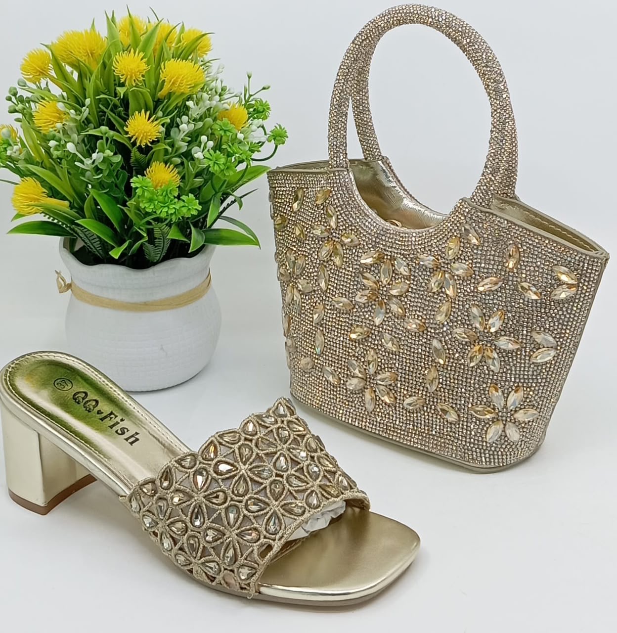 Ensemble sac à main et chaussures