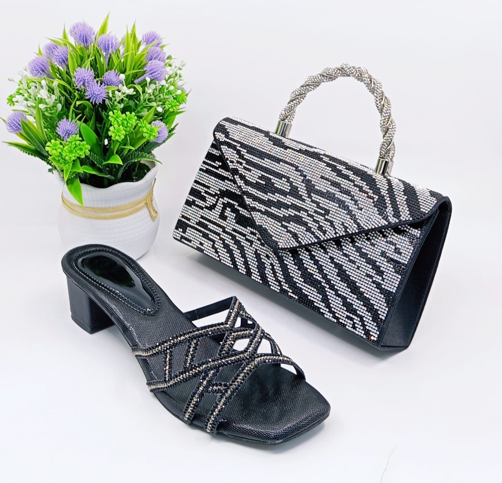 Ensemble sac à main et pochette