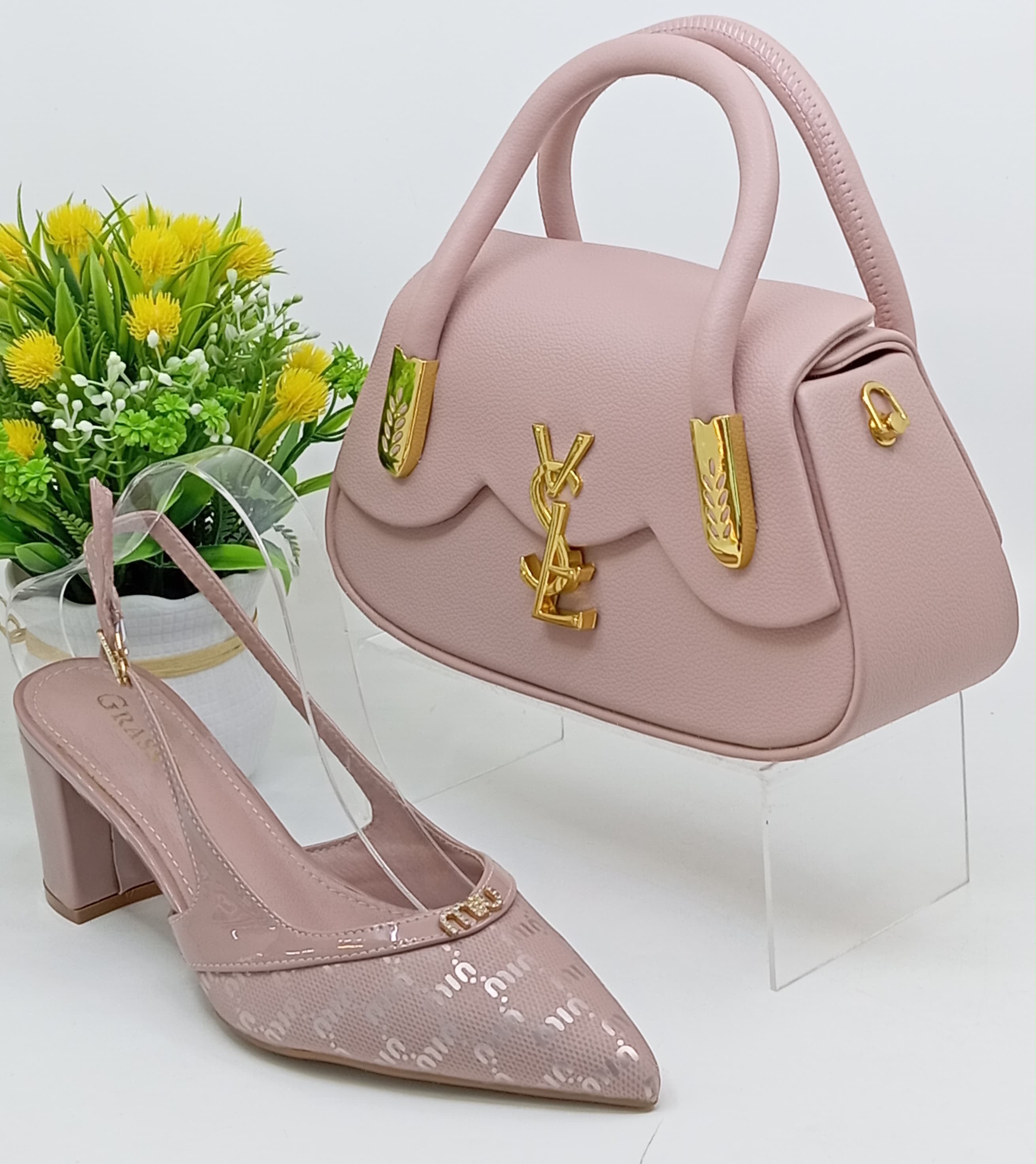 Ensemble sac à main et chaussures