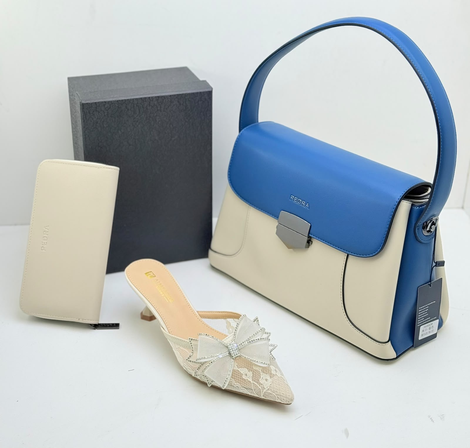 Ensemble sac à main et chaussures