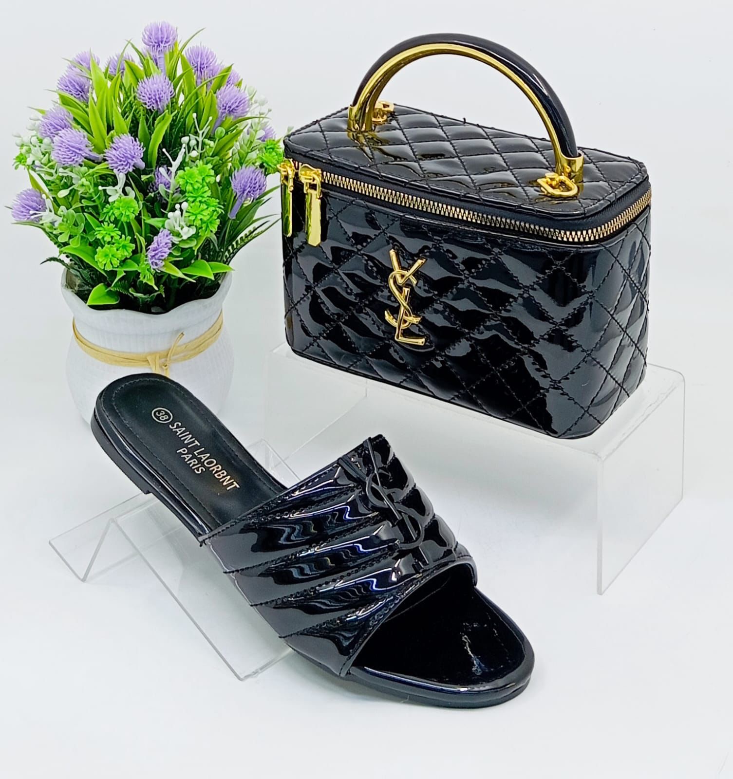 Ensemble sac à main et chaussures