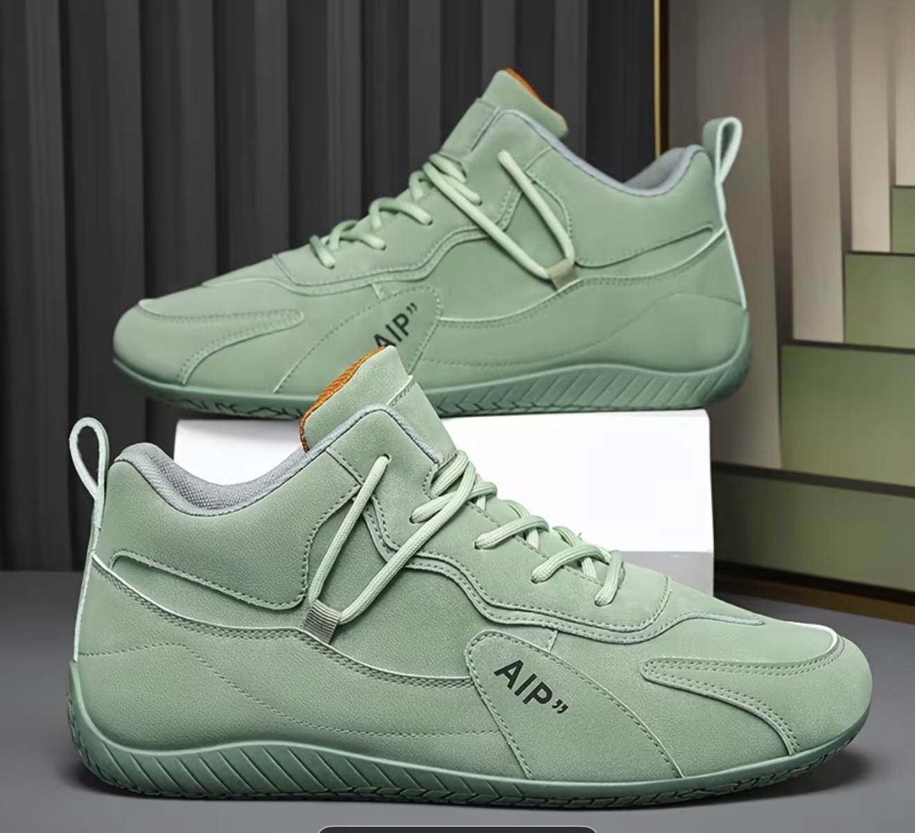 Chaussures de haute qualité au design élégant