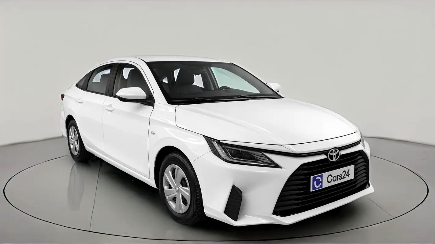 Toyota Yaris E 2023