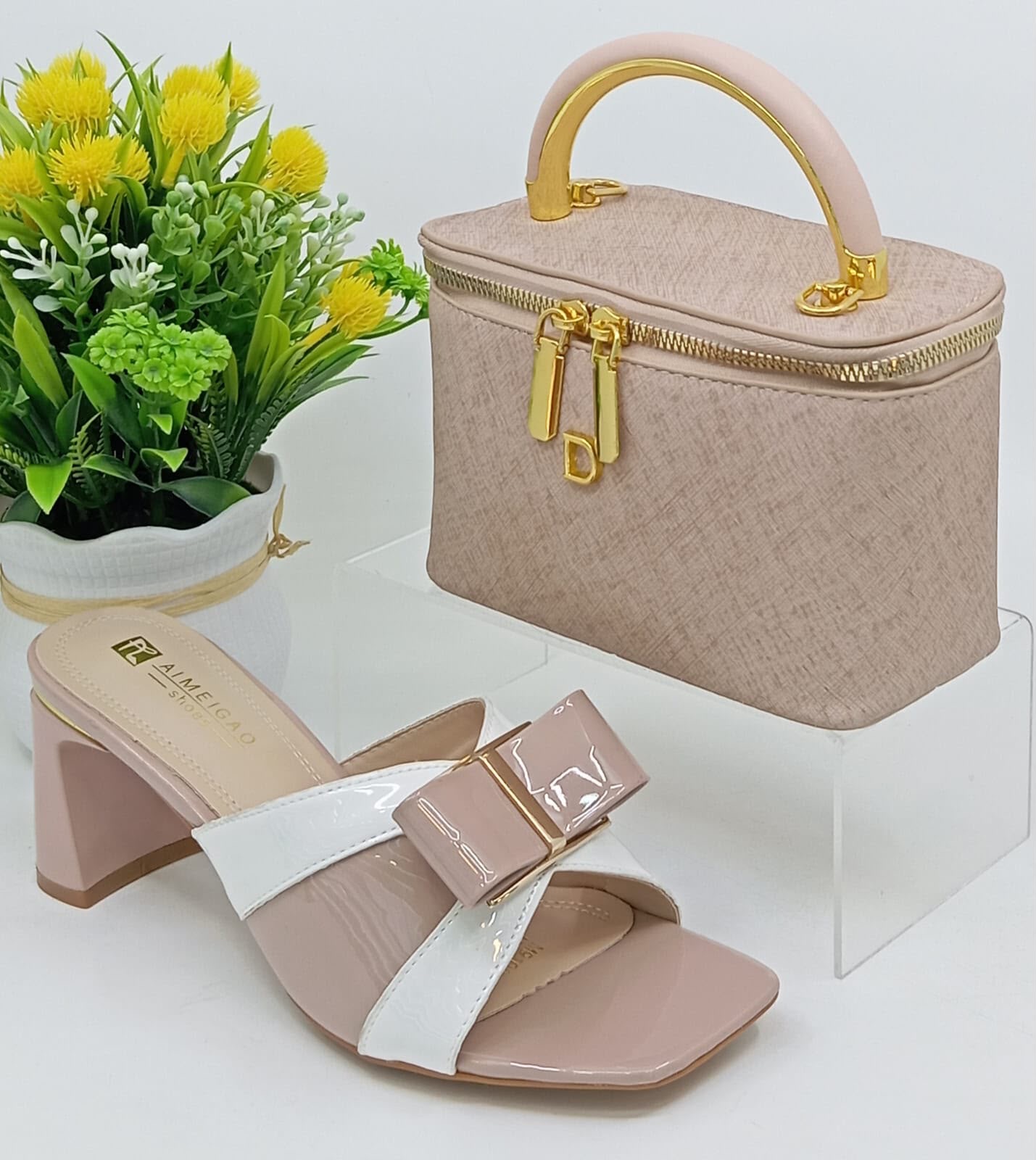 Ensemble sac à main et chaussures